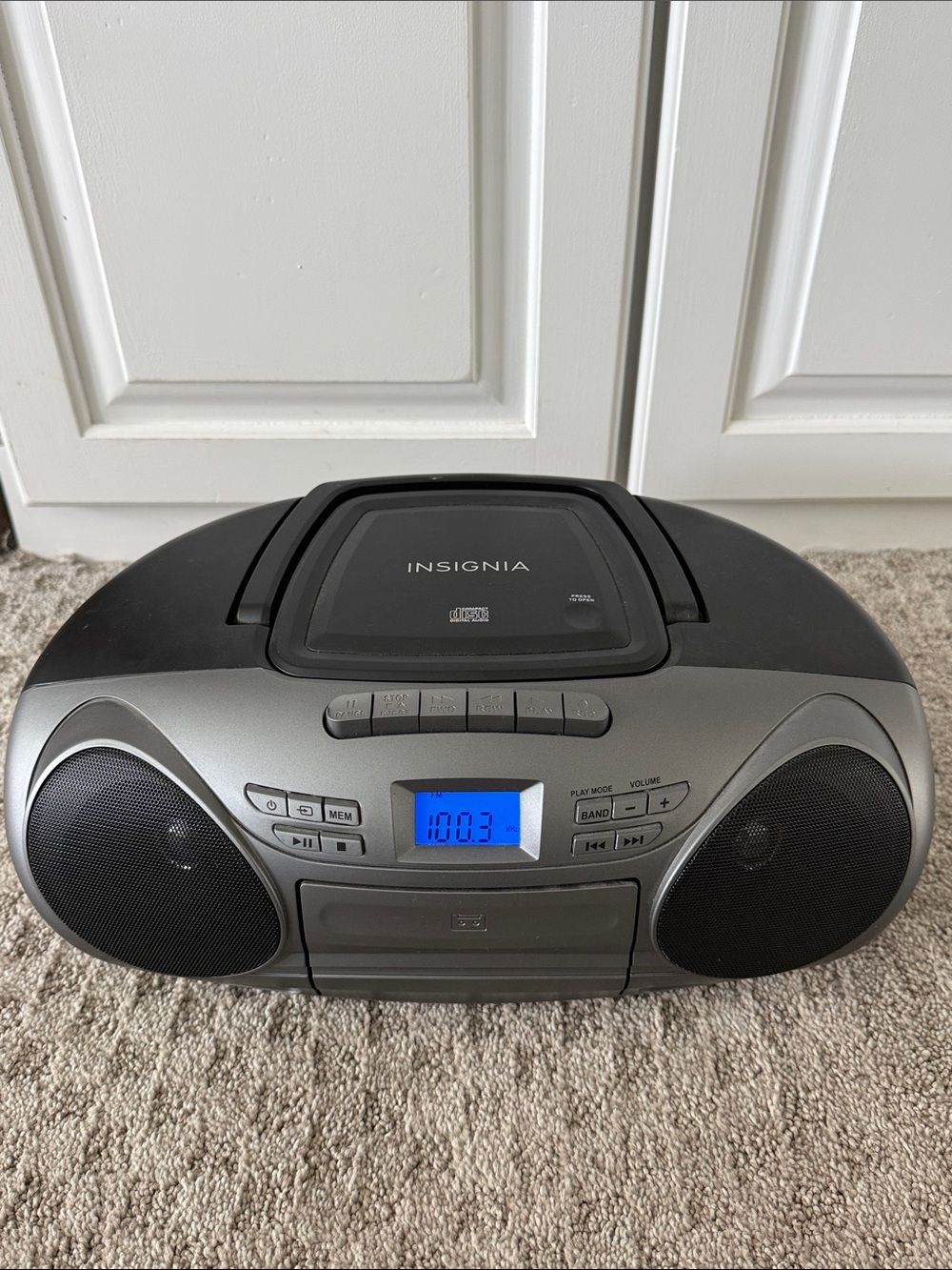 Insignia Portable Boombox CD Player with Radio and cassette player Black/Grey